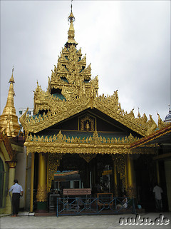 Sule Paya in Yangon, Myanmar