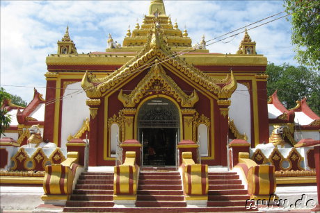 Tempel am Shwe In Bin Kyaung Kloster in Mandalay, Myanmar