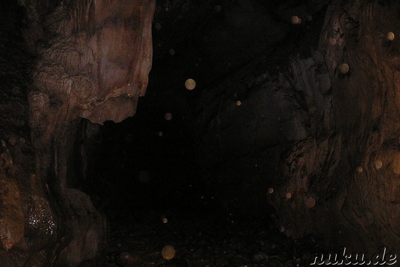 Tham Hoi (Snail Cave) in Vang Vieng