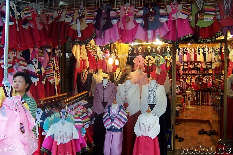 Traditionelle koreanische Kleidung, hier insbesondere für Kinder