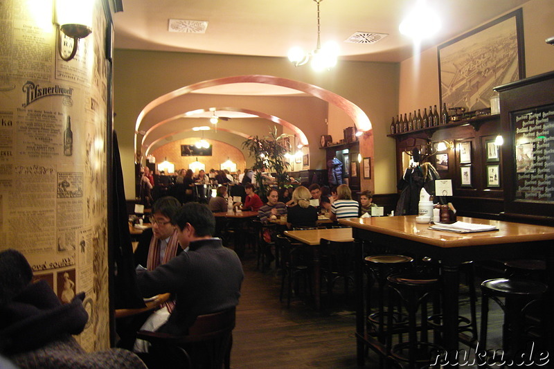 Tschechisches Bierrestaurant Kolkovna in Prag