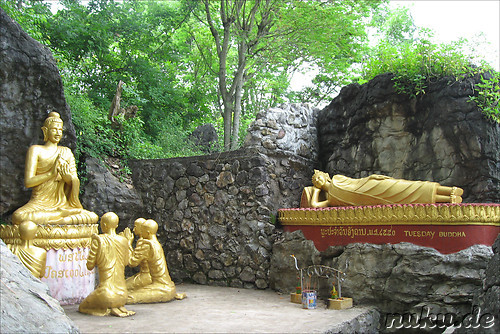 Tuesday-Buddha auf dem Phousi