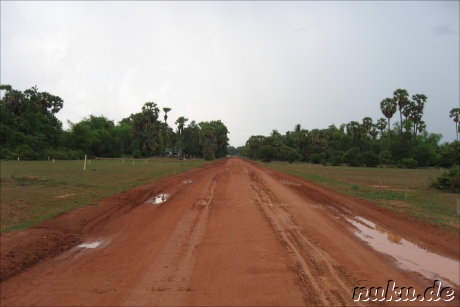 Unbefestigte Strasse in Kambodscha