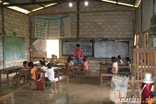 Unesco-Grundschule am Inle See in Burma