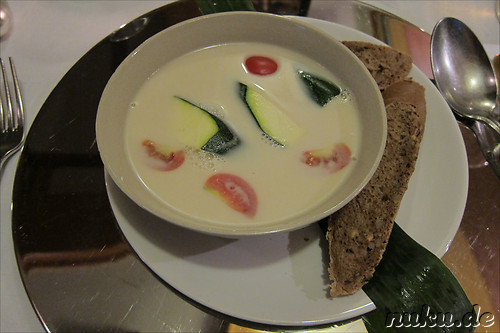 Vorspeise: Kokosmilchsuppe
