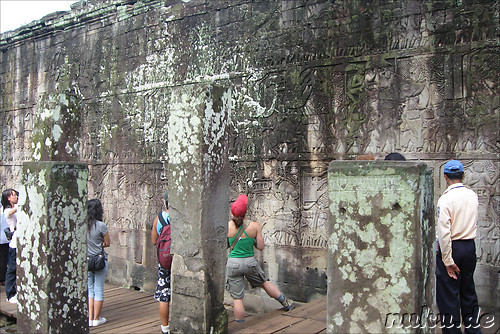 Wandverzierung im Bayon Tempel in Angkor, Kambodscha