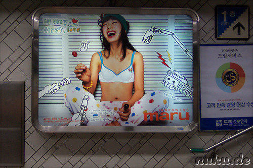 Werbetafel in der Myeongdong Stn.