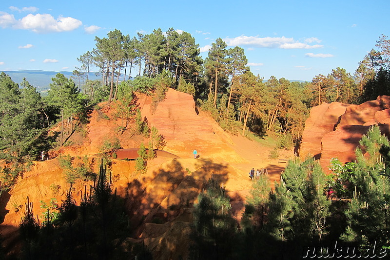  Sentir des Ocres in Roussillon im Naturpark Luberon, Frankreich