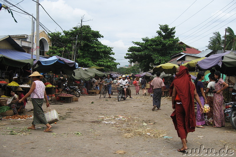 86th Street Market - Strassenmarkt in Mandalay, Myanmar