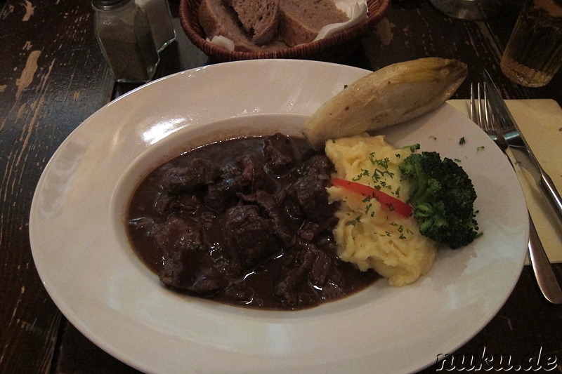 Abendessen im Fin de Siecle in Brüssel, Belgien