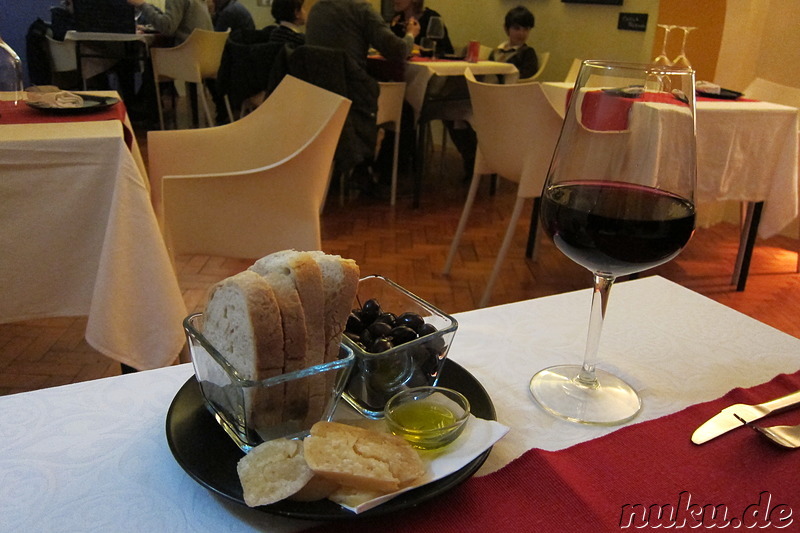 Abendessen im Restaurant Momentos in Evora, Portugal