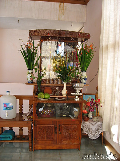 Altar im Gypsy Inn - Hostel in Nyaung Shwe am Inle Lake