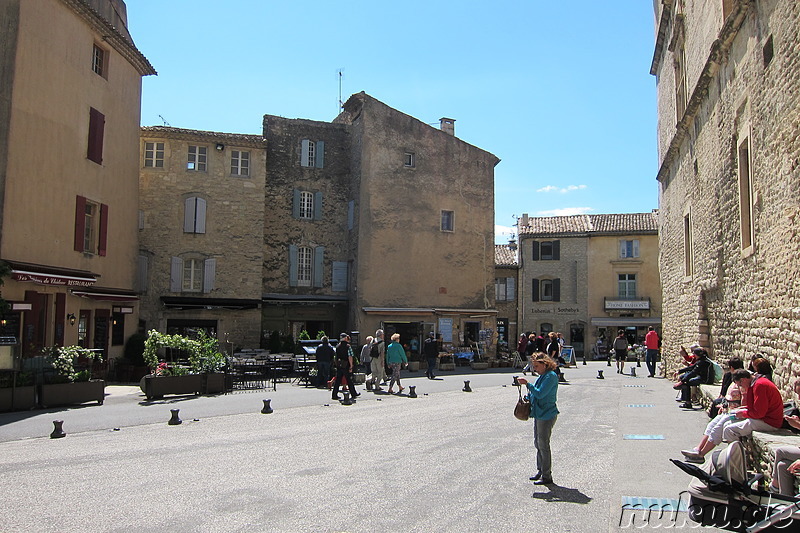 Altstadt von Gordes im Naturpark Luberon, Frankreich