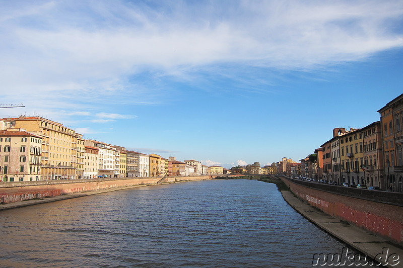 Am Arno in Pisa, Italien
