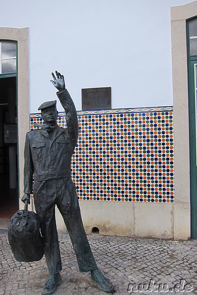 Am Bahnhof in Tavira, Portugal