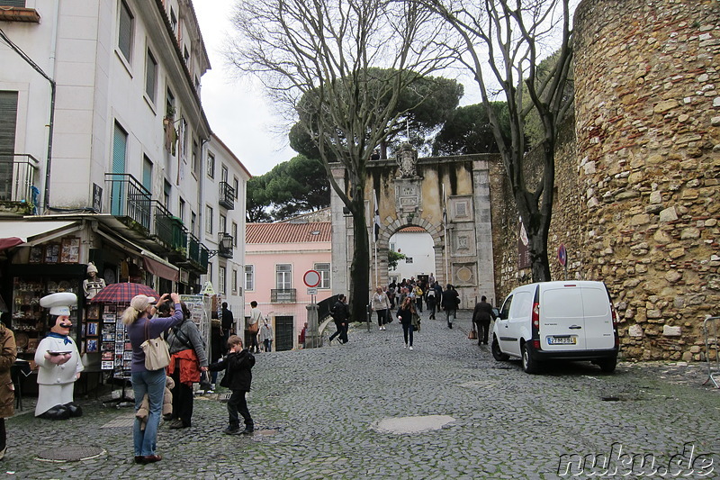 Am Castelo de Sao Jorge - Maurenburg und Königsresidenz in Lissabon, Portugal