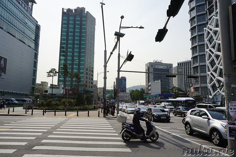 Am Dongdaemun History & Culture Park (동대문문화역사공원) in Seoul, Korea