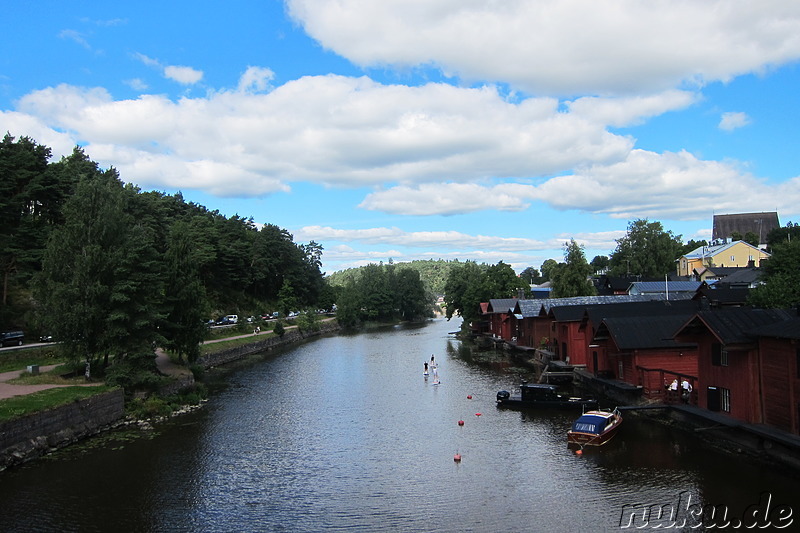 Am Flussufer in Porvoo, Finnland