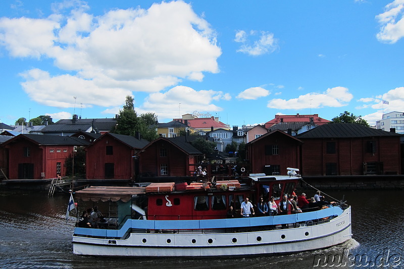 Am Flussufer in Porvoo, Finnland