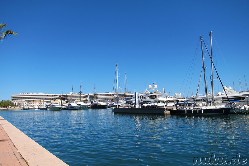 Am Hafen von Alicante, Spanien