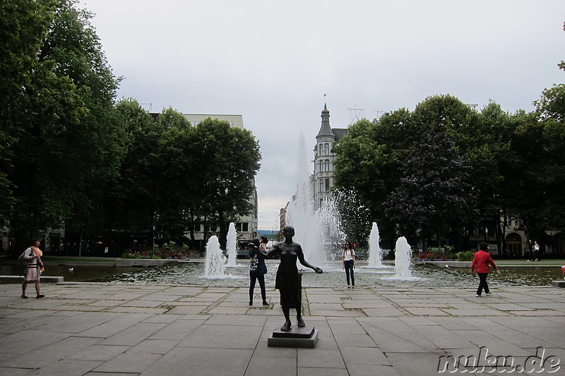 Am Nationaltheater in Oslo, Norwegen