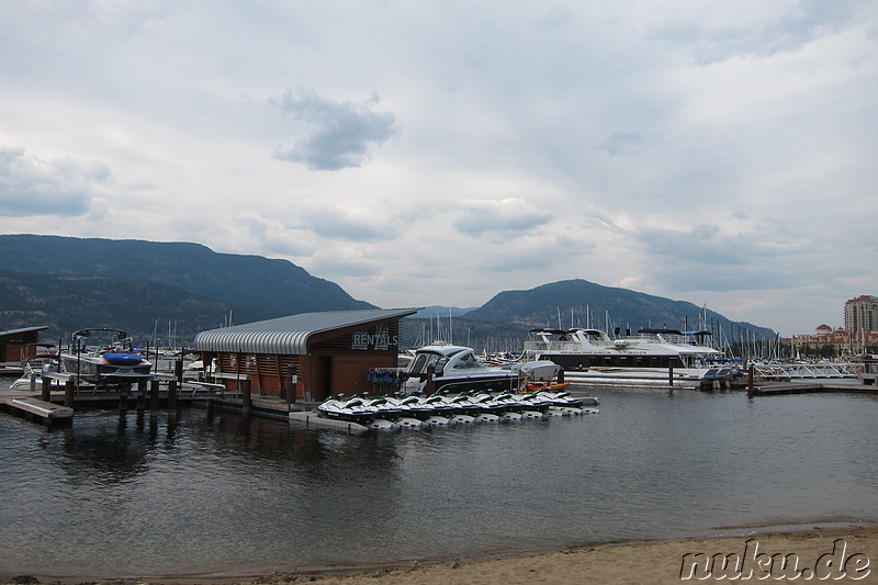 Am Okanagan Lake in Kelowna, Kanada