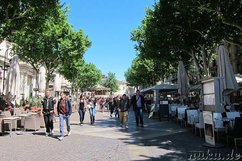 Am Place de l' Horloge in Avignon, Frankreich