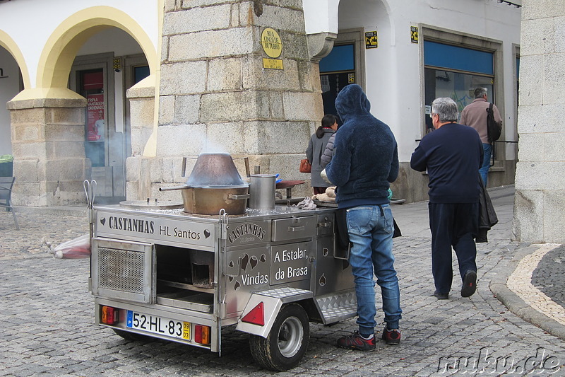 Am Praca do Giraldo - Platz im Zentrum von Evora, Portugal