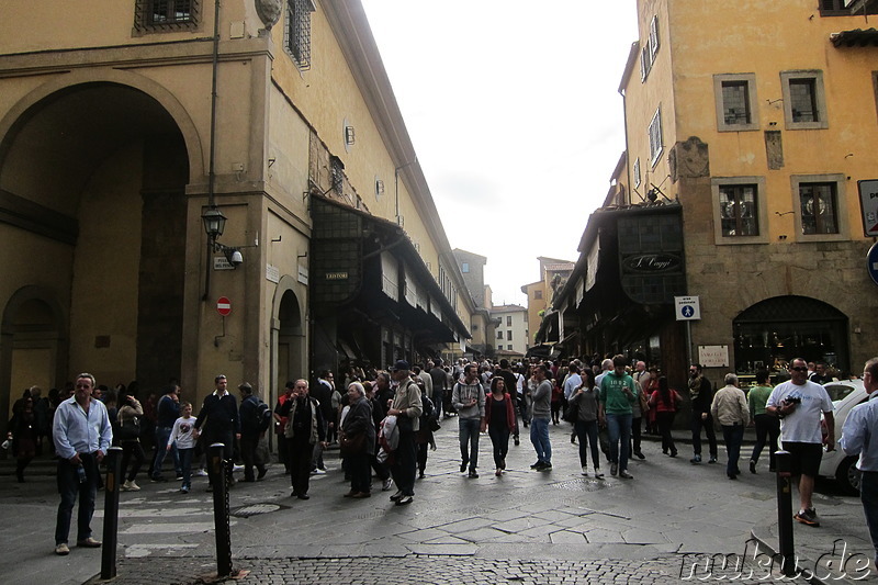 An der Ponte Vecchio in Florenz, Italien