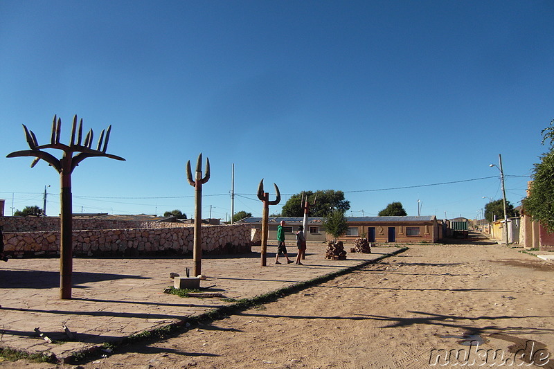 Ankunft in dem Wüstenort Culpina, Uyuni, Bolivien