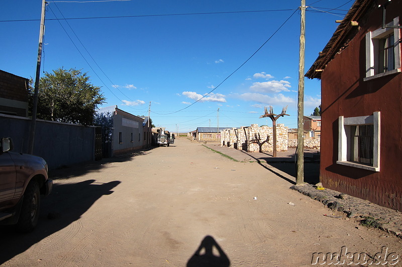 Ankunft in dem Wüstenort Culpina, Uyuni, Bolivien