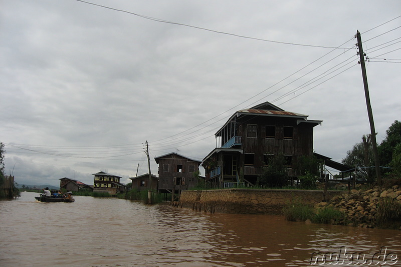 Auf dem Inle Lake zwischen Inthein und Tha Lay, Myanmar