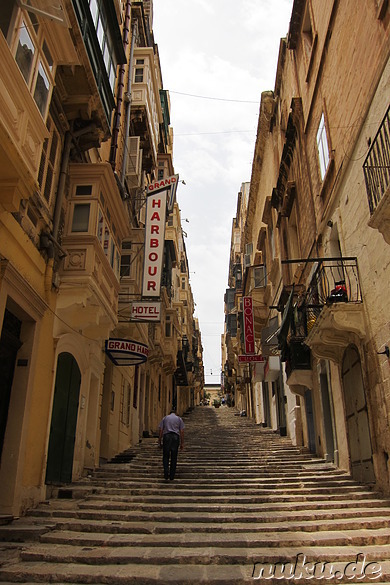 Auf dem Weg zu den Upper Barrakka Gardens in Valletta, Malta