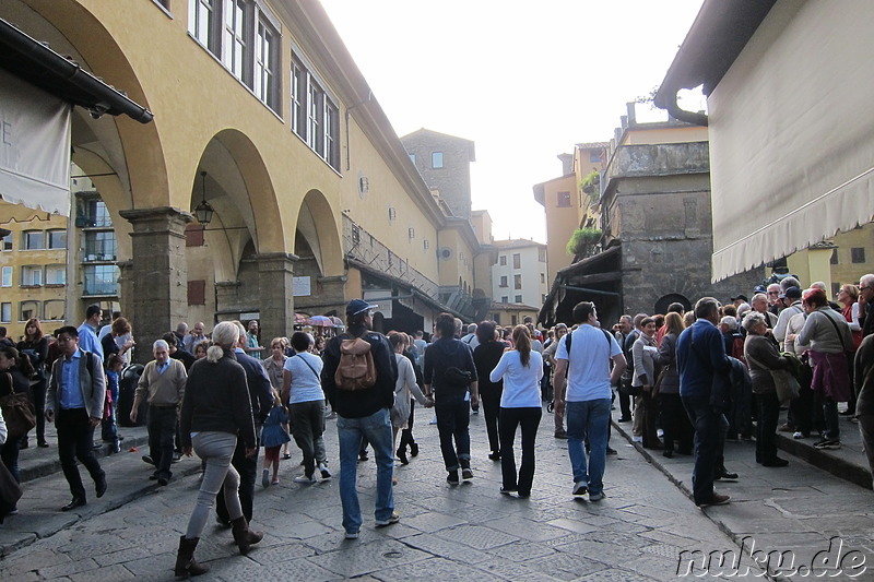 Auf der Ponte Vecchio in Florenz, Italien