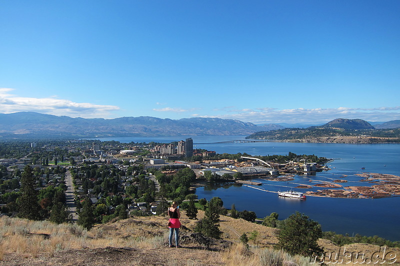 Ausblick auf den Okanagan Lake bei Kelowna in British Columbia, Kanada