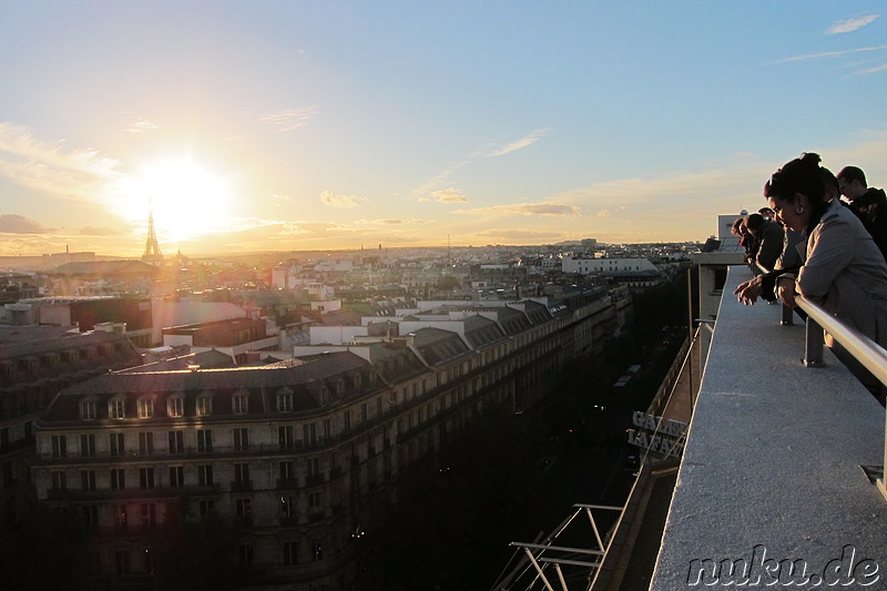 Ausblick auf Paris vom Dach des Kaufhauses Galeries Lafayette