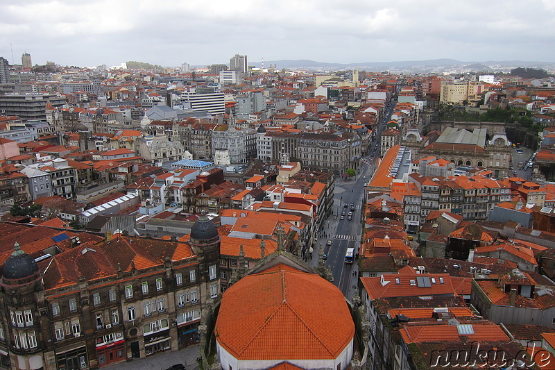 Ausblick auf Porto vom Torre dos Clerigos