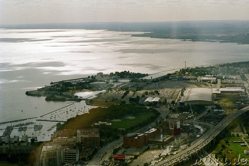 Ausblick auf Toronto vom CN Tower in Toronto, Kanada