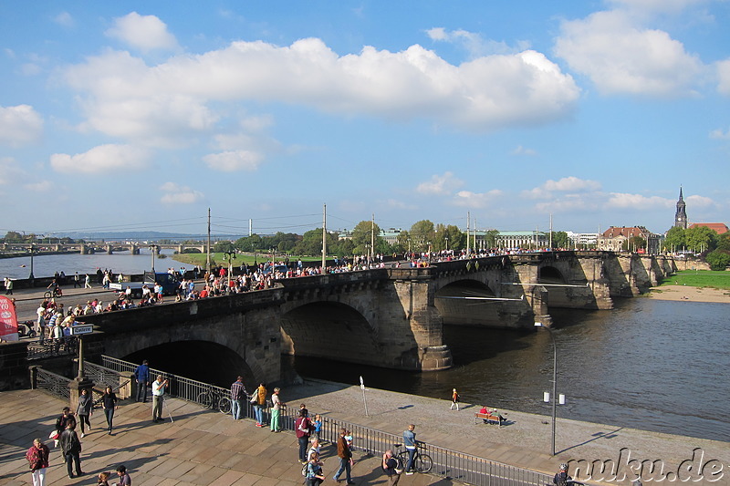 Ausblick von der Brühlschen Terrasse in Dresden