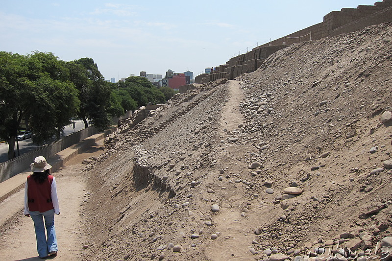 Ausgrabungsstätte Huaca Pucllana in Lima. Peru