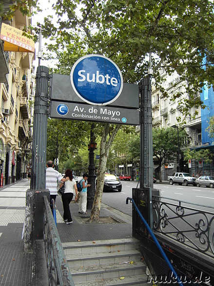 Avenida de Mayo in Buenos Aires, Argentinien