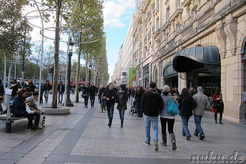 Avenue des Champs-Elysees in Paris, Frankreich