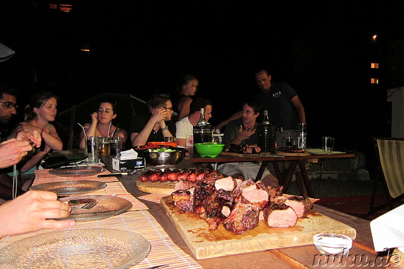 Barbecue im El Viajero Hostel 