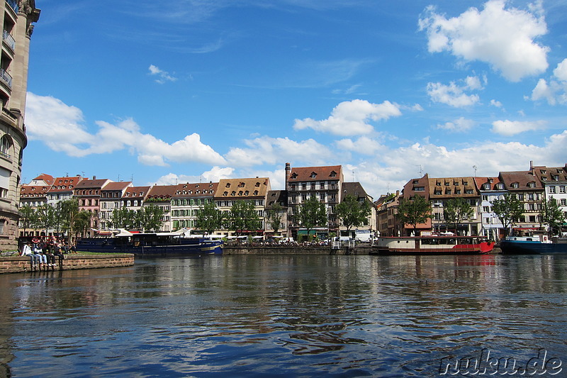 Batorama Boat Trip auf der Ill in Strasbourg, Frankreich