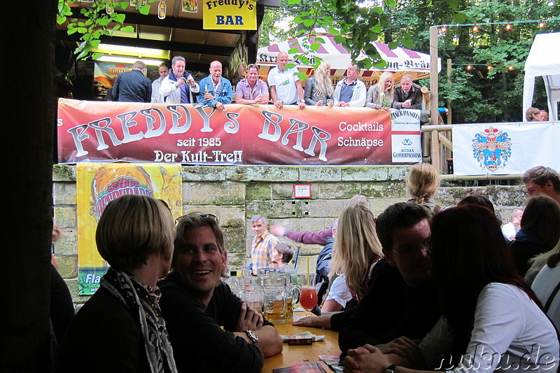 Bei Hofmann's Keller (Kulmbacher Mönchshof) auf dem Annafest