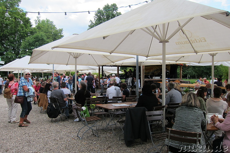 Biergarten im Schlossgarten, Stuttgart, Baden-Württemberg