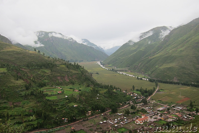 Blick auf das Urubamba Valley - Sacred Valley of the Incas, Peru