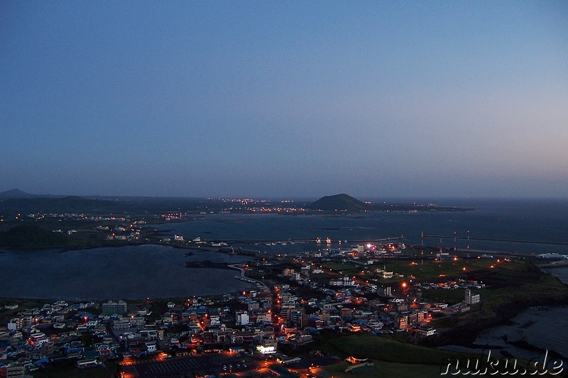 Blick auf Seongsanri, kurz vor Sonnenaufgang