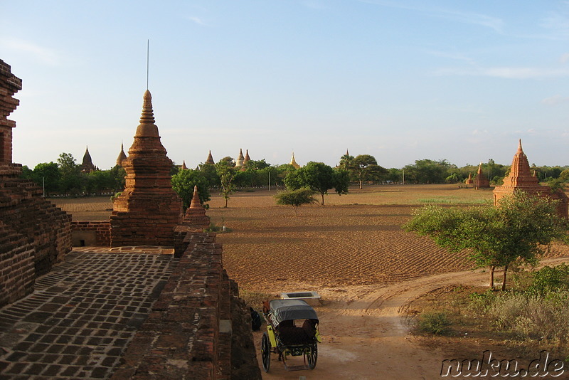 Blick vom Buledi Tempel in Bagan, Myanmar