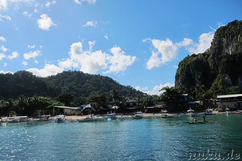 Blick zurück auf den Strand von El Nido